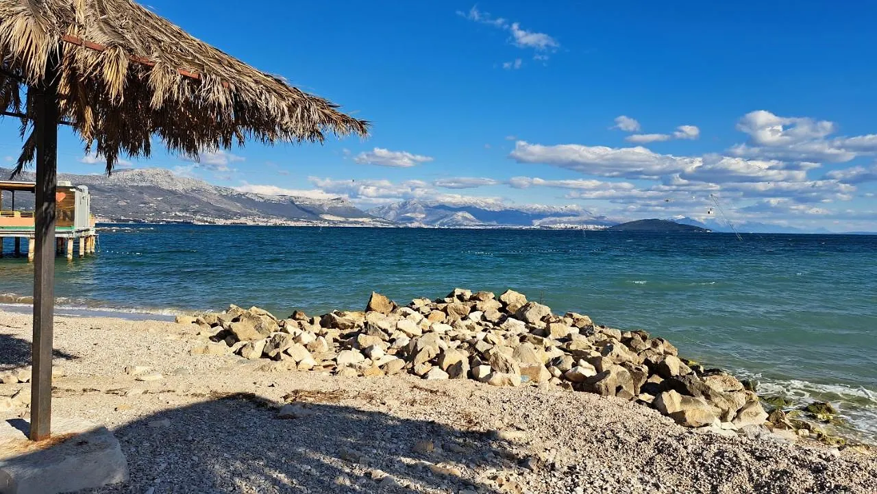 Apartment Holiday Apartman Kastela