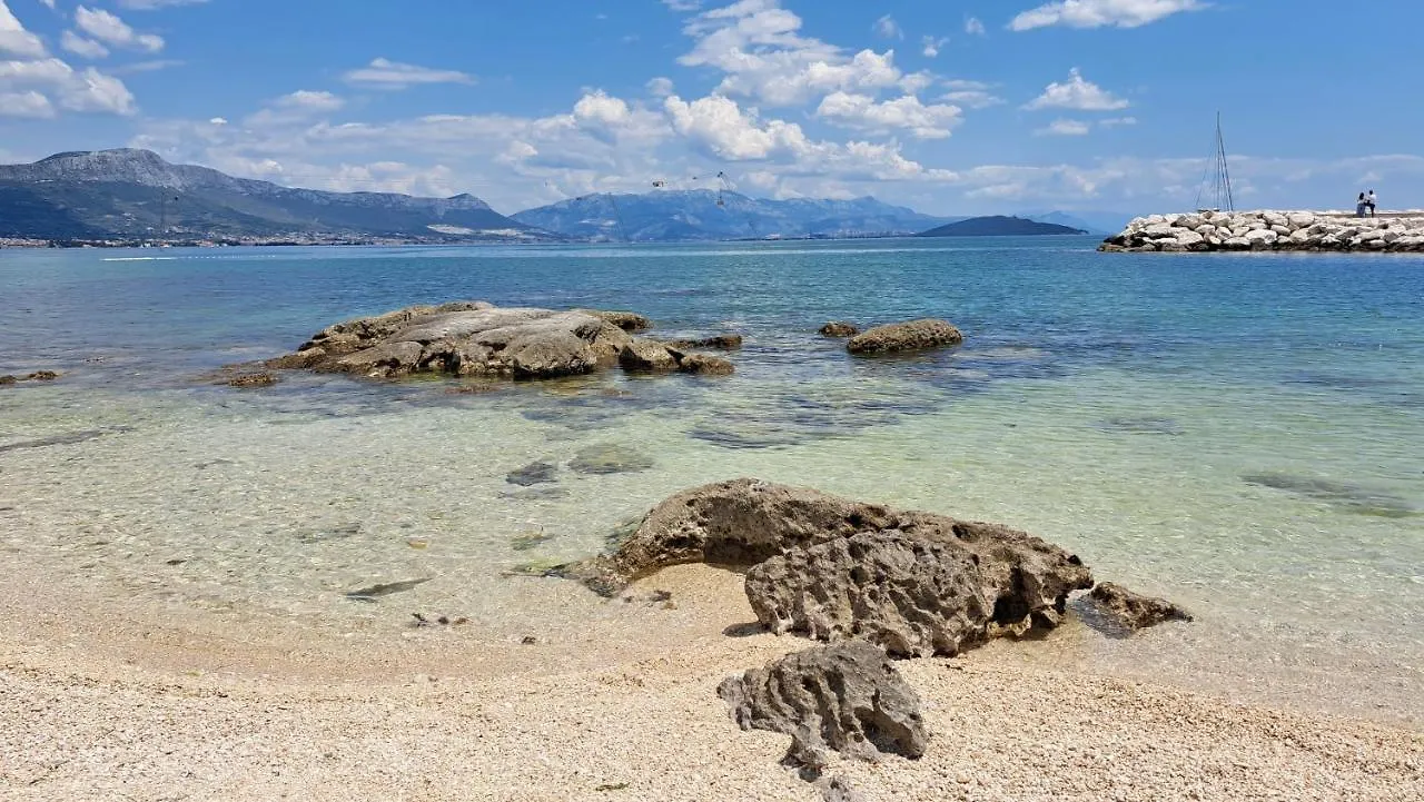 Holiday Apartman Kastela 0*,